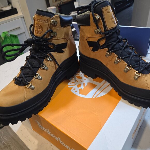 New Timberland GORE-TEX Waterproof Boots Vibram Wheat Black Nubuck Mens 10 - Picture 3 of 16